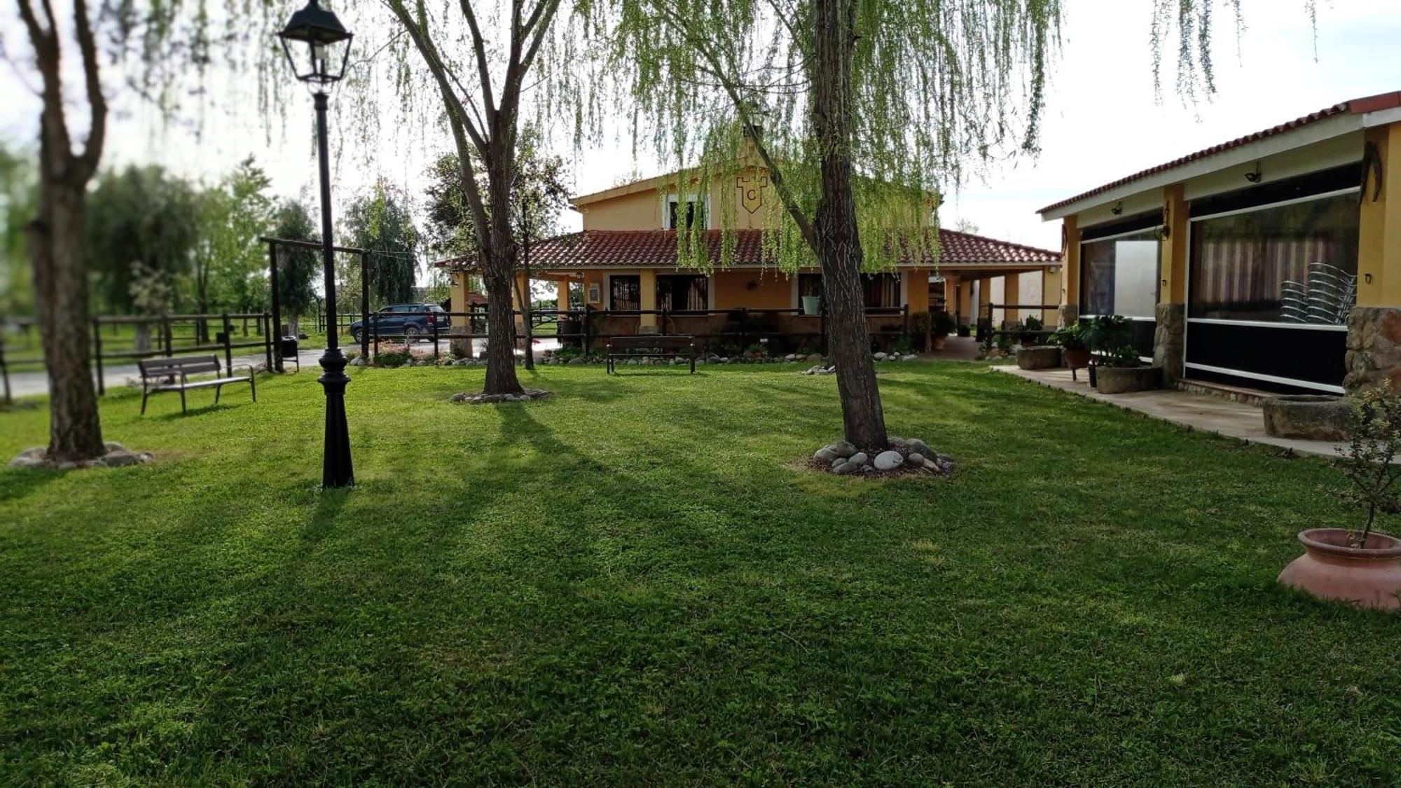 La Posada Hipica Rosalejo  Ngoại thất bức ảnh